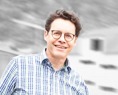 Urs schnüriger
